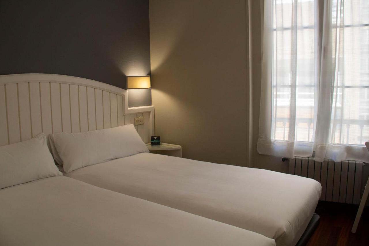 Alda Miramar Rooms Gijón Zewnętrze zdjęcie